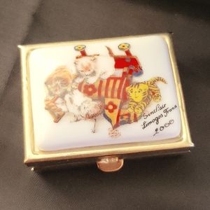 Limoges Pill box, trinket box "Kittens and Tiger"